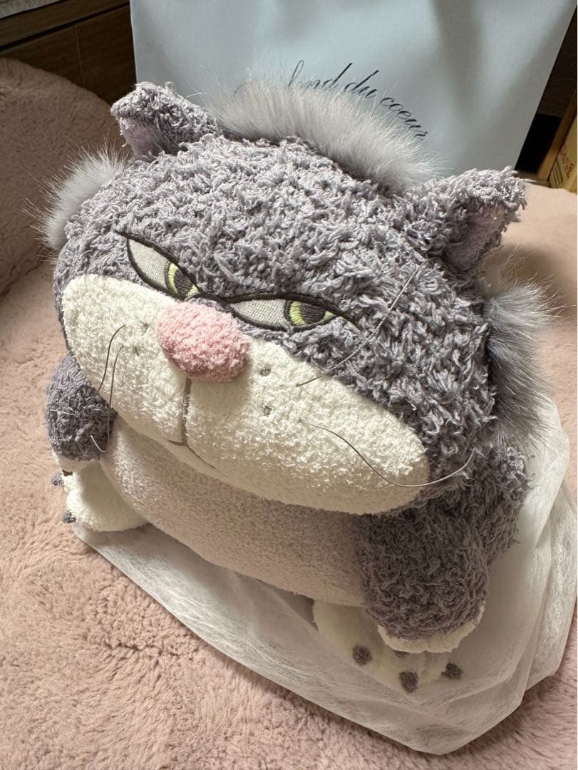 全新品 ジェラートピケ ルシファー シンデレラ 猫 お昼寝クッション