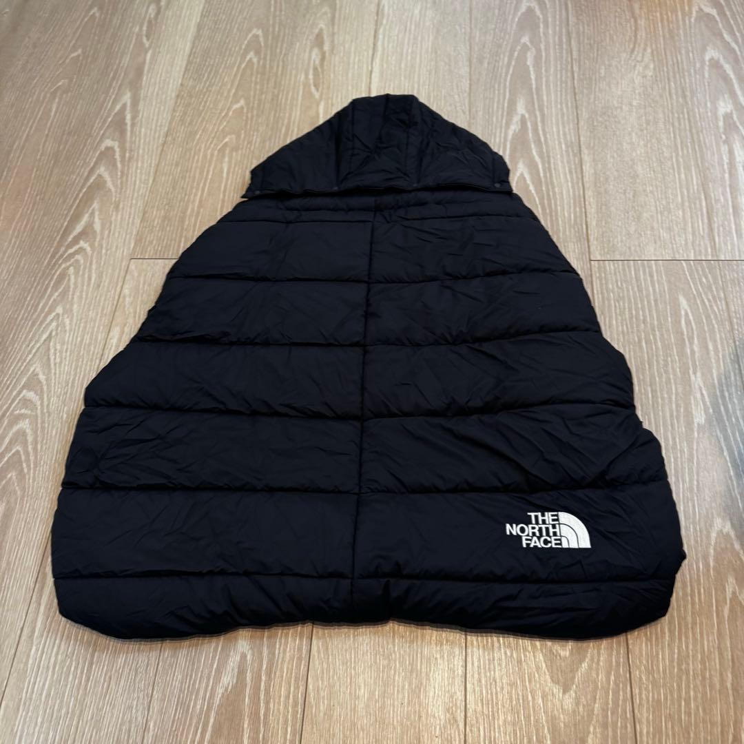 ノースフェイス　美品　抱っこ紐ケープ　ブラック　ダウン　ブランケット 抱っこ紐防寒ケープはユニクロよりノースフェイスが「最強」だった理由