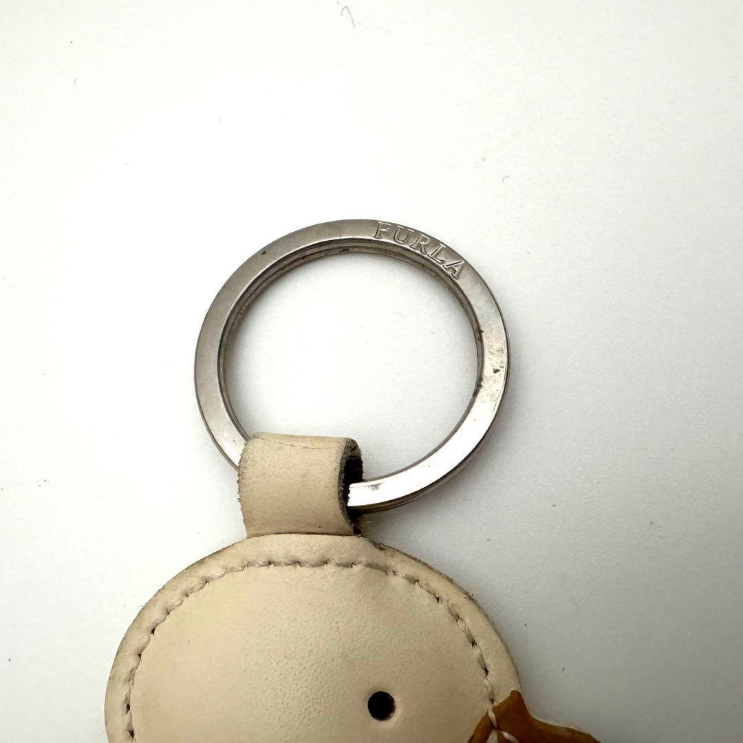 フルラ FURLA キーホルダー バッグチャーム アヒル レザー オフ
