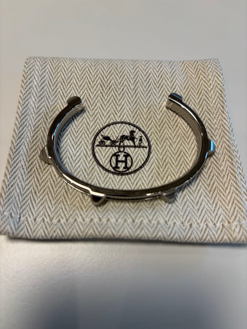 新品未使用】HERMES アテナ バングル - メルカリ