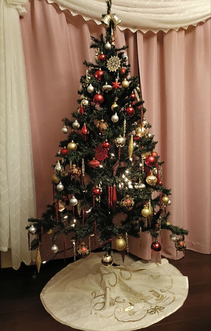 超大型 180cm クリスマスツリー 金、赤のオーナメント 装飾品 スカート付