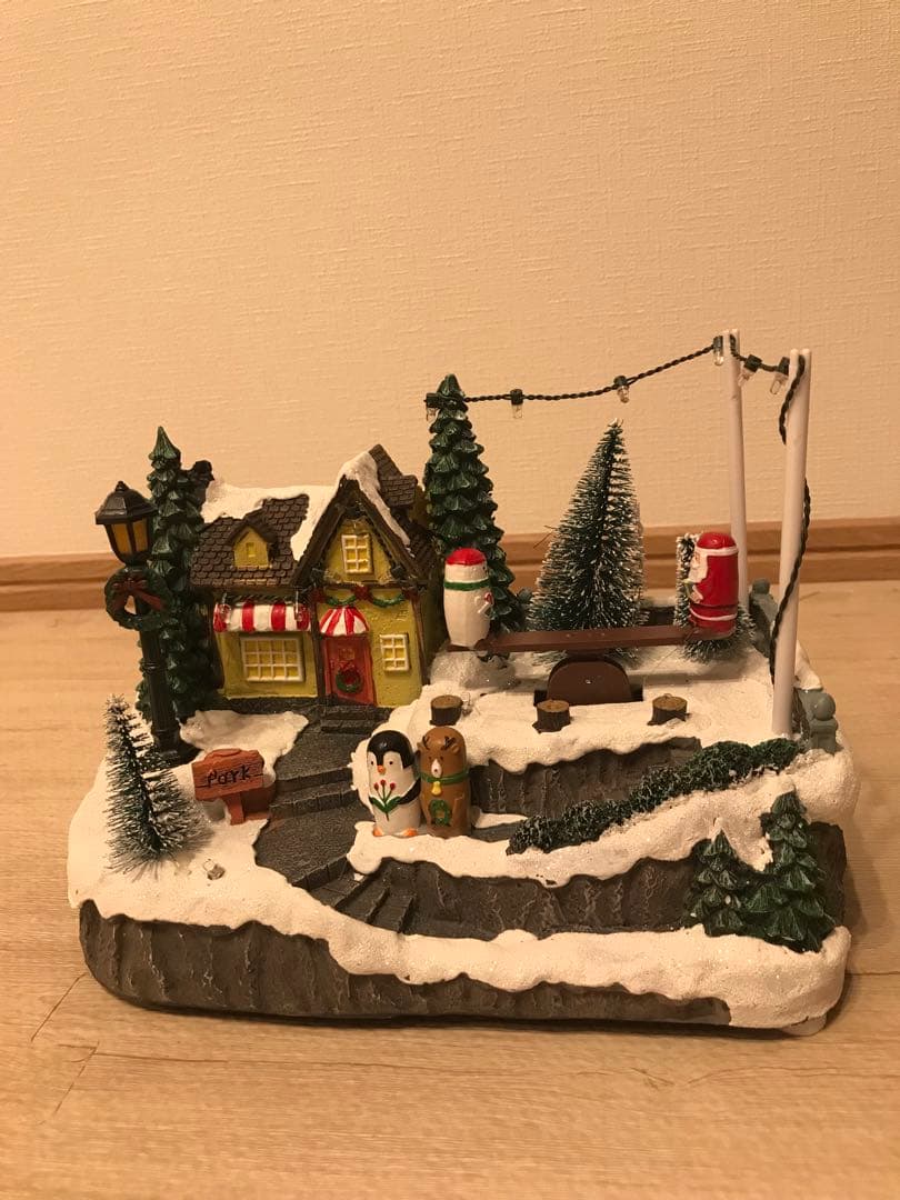 クリスマスオルゴール[新品未開封] 動くシーソー機能付き - メルカリ