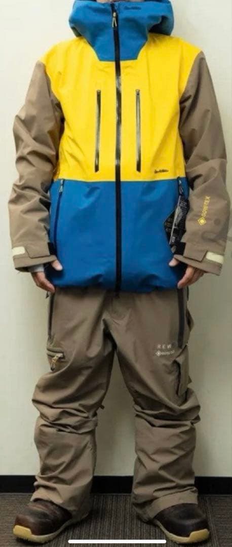 2回使用】REWスノーボードウェア2025モデル上下セット