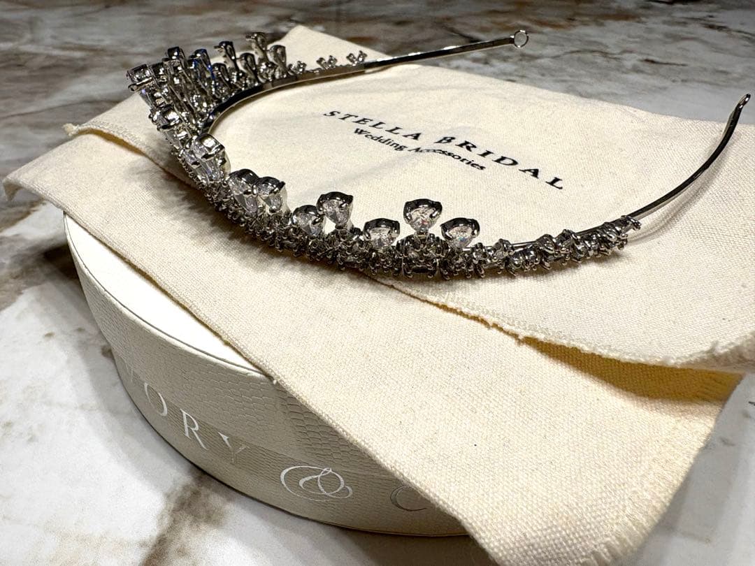 美品】1stオーナー Ivory&Co. TEARDROP ティアラ - メルカリ