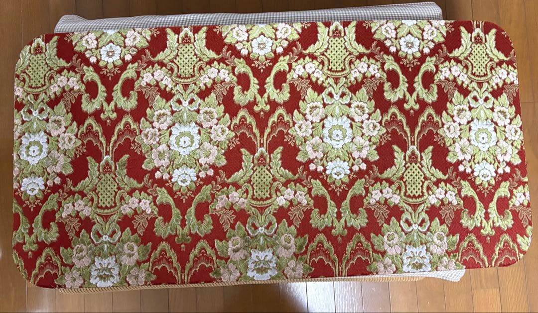 いすゞ　ファイブスターギガ用 リアベッド窓　花籠ワインKENZオリジナル　金華山 ファイブスターギガ用 リアベッド窓 ローレル ゴールド KENZオリジナル