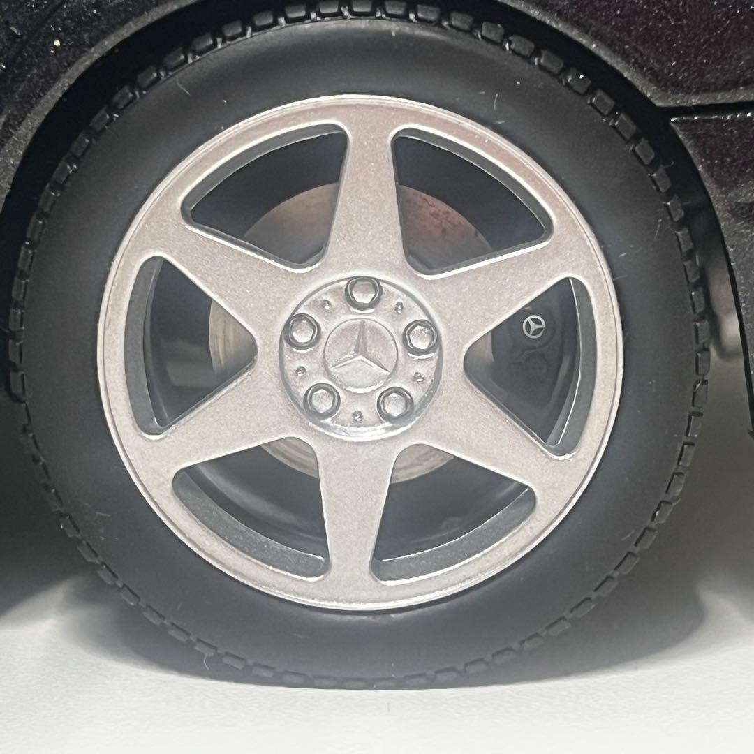 ディラー別注品 AUTOart ベンツ 190E 2.5-16 ※訳アリ品！ - メルカリ