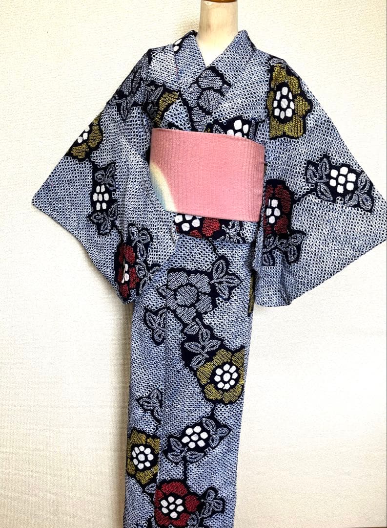 有松鳴海絞り　浴衣　広衿仕立て　花　（213） 浴衣】【有松鳴海絞り】お仕立て上がり綿浴衣 （広衿仕立て） 「雪花