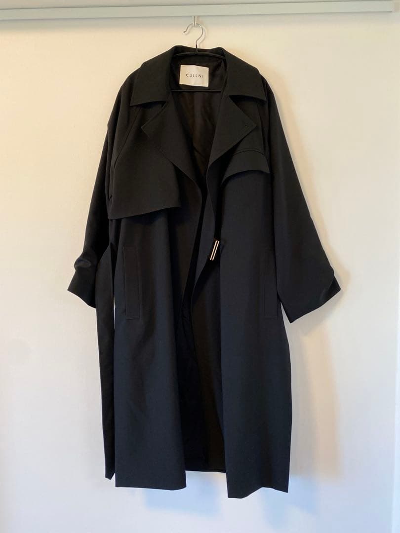 CULLNI SSコート ブラック CULLNI（クルニ） ステンカラーコート コート 「CULLNI」別注 Soutien