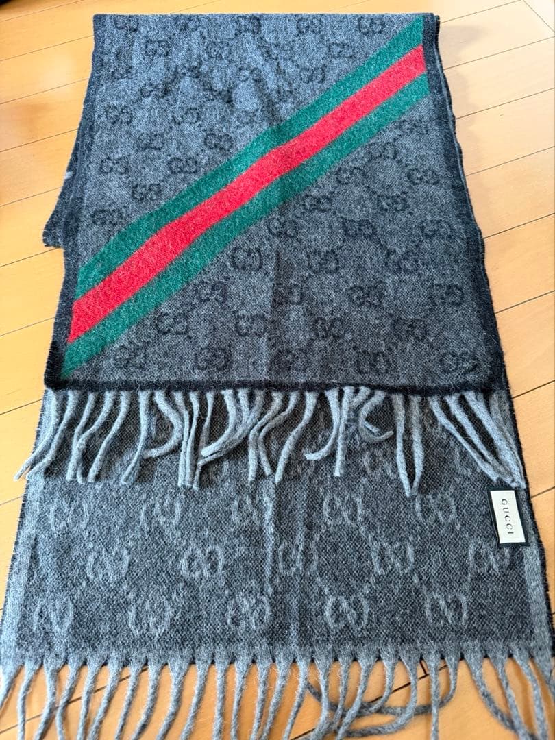 GUCCI GGパターン ウールマフラー　グッチ GG GUCCI グッチ GG柄 ウールマフラー ストール グレー＜USED