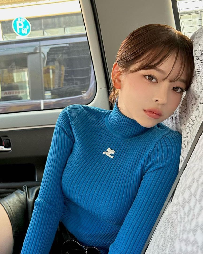 courreges クレージュ ニット ハイネック タートルネック ブルー L