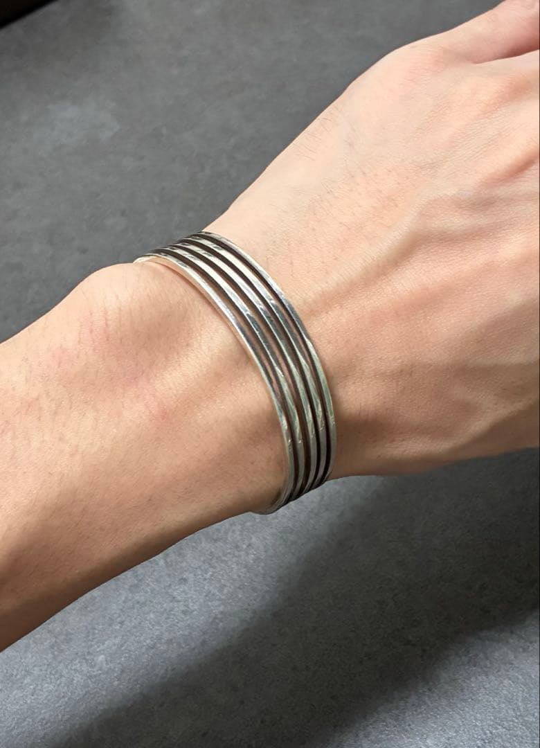 GUCCI バングル 楽天市場】GUCCI グッチ ブレスレット バングル GG＆ビー 蜂 シルバー