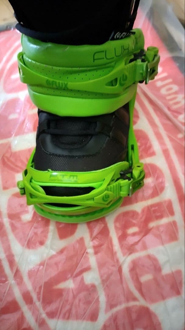 FLUX F.T.M. ビンディング サイズL グリーン バインディング - メルカリ