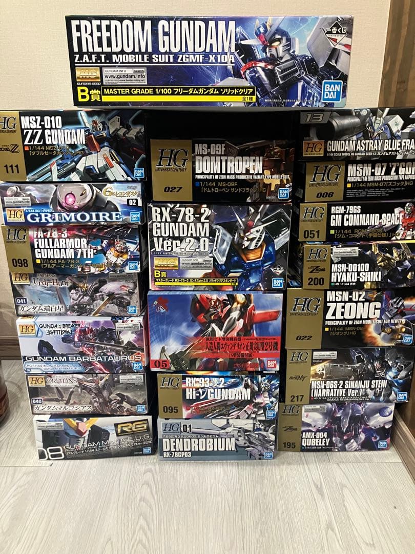 ガンプラ　まとめ売り　引取もしくは200サイズでいければ…メルカリ便 NPA】ジャンク ガンプラ まとめ - メルカリ