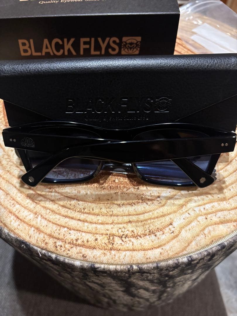 ケ*ケ様 BLACK FLYS×MAC TOOLS コラボ サングラス 2025 - メルカリ