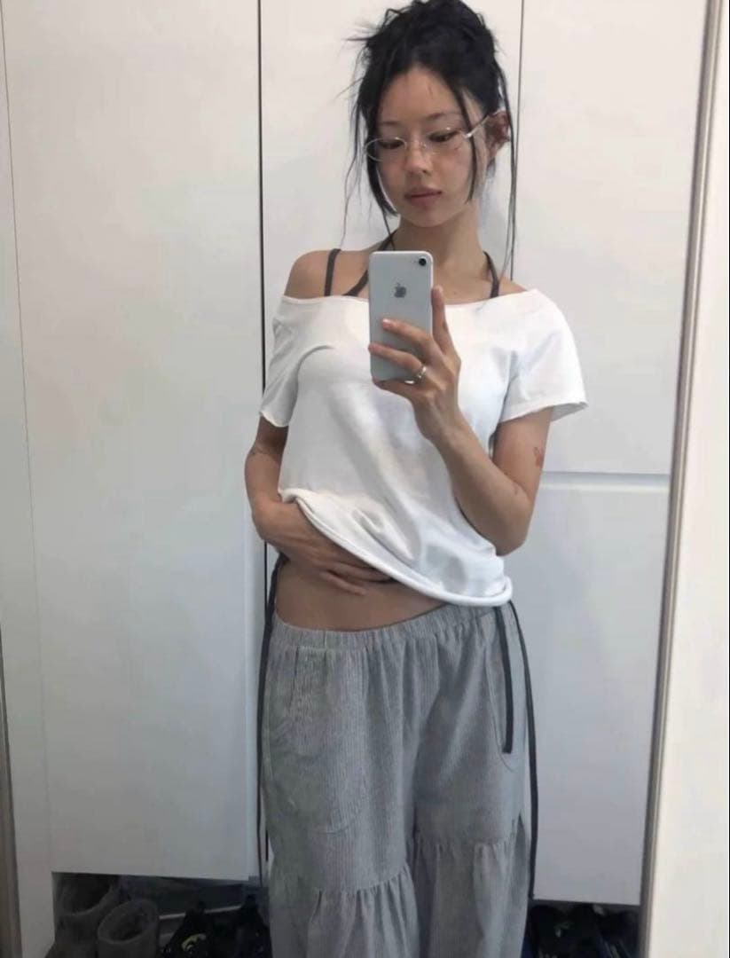 coyseio ワンショルダーTシャツ - メルカリ