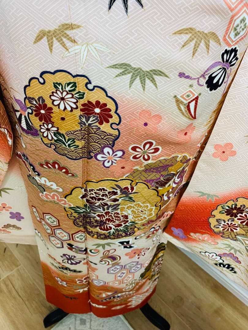 振袖フルセット駒刺繍 雪輪花文 宝尽くし 暈し染め 金彩 正絹