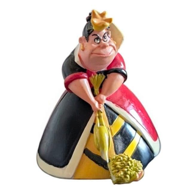 Disney ハートの女王 不思議の国のアリス タイニー・キングダム - メルカリ