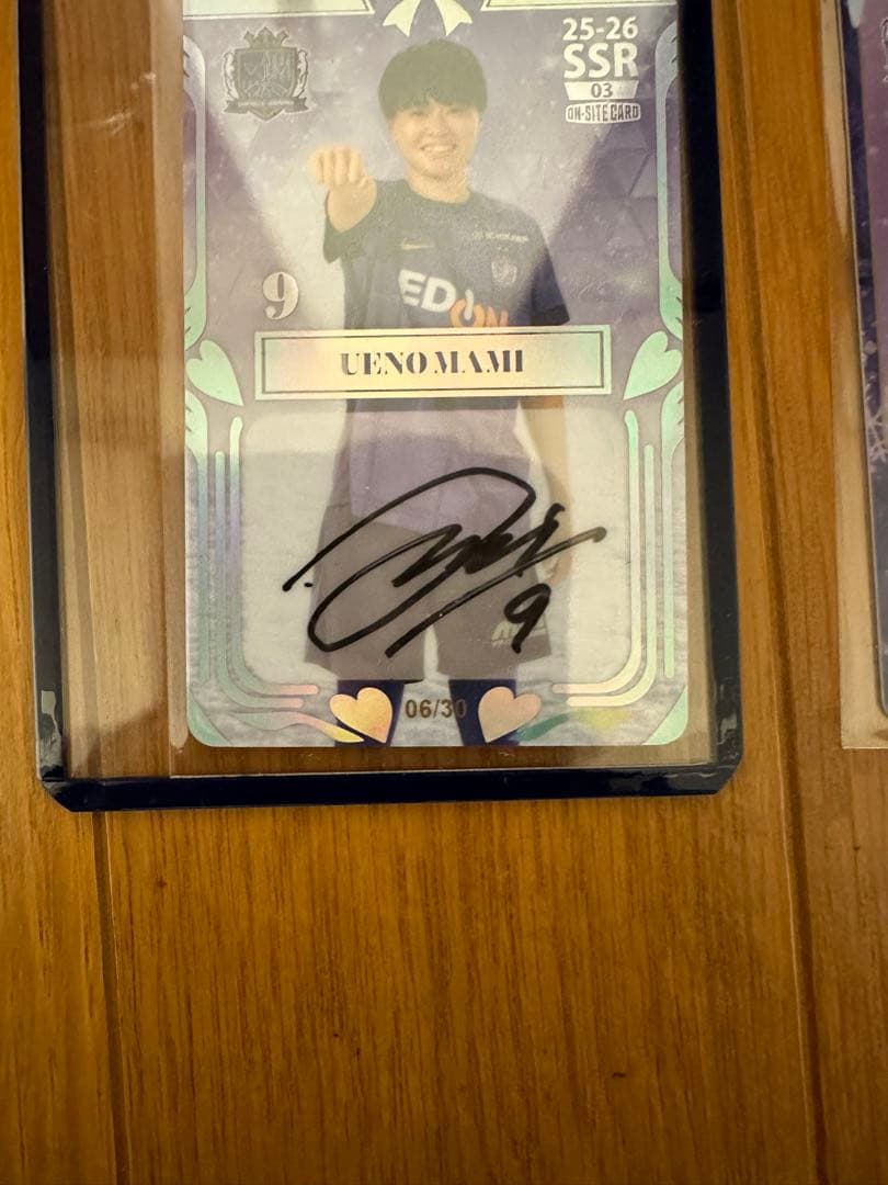 SSR 上野真実 直筆サインカード オンサイト サンフレッチェ広島