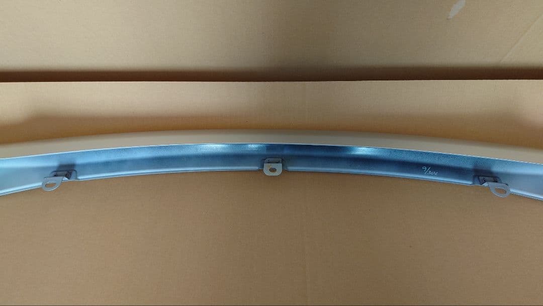 インプレッサGH型 フロントバンパースカート ガリキズ2箇所あり - メルカリ