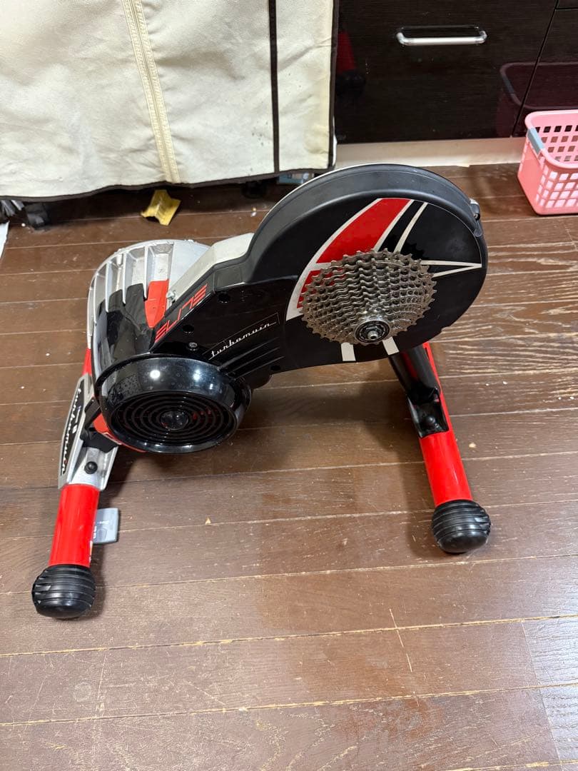 ELITE Turbo Muin トレーニングローラー ELITE TURBO MUIN | ローラー台 - ROOM ROADERS