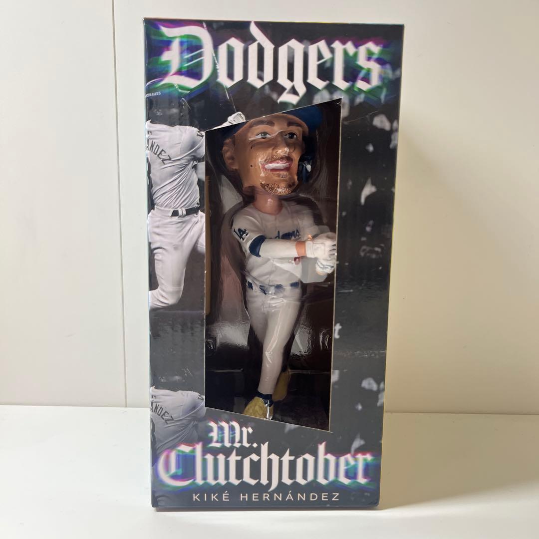 Kiké Hernández ドジャース　野球フィギュア　ヘルナンデス THE HERNÁNDEZ BROTHERS ARE BOTH BACK ON THE DODGERS AFTER WINNING