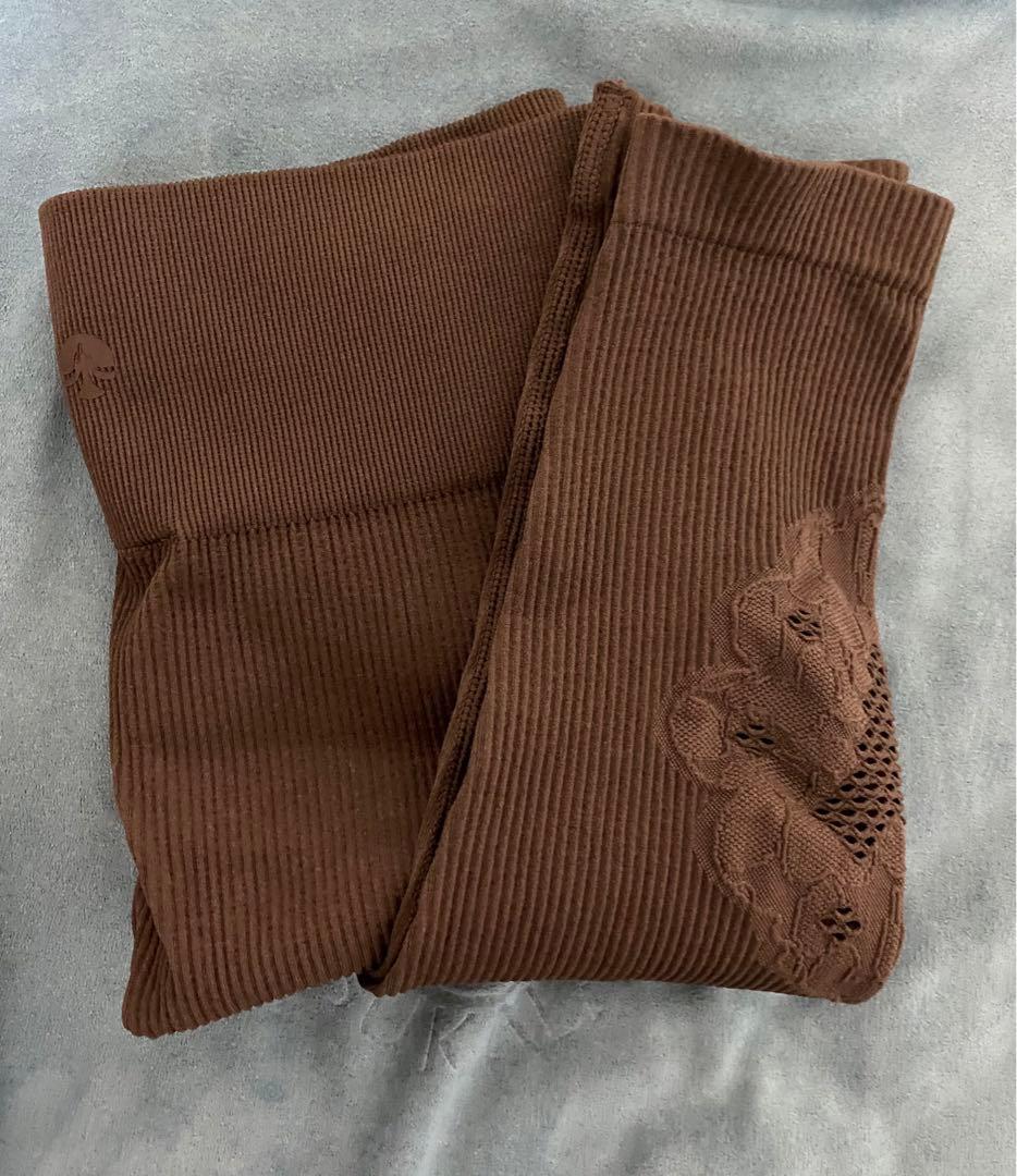 SUKALA アクティブデイジー上下 Mサイズ ブラウン