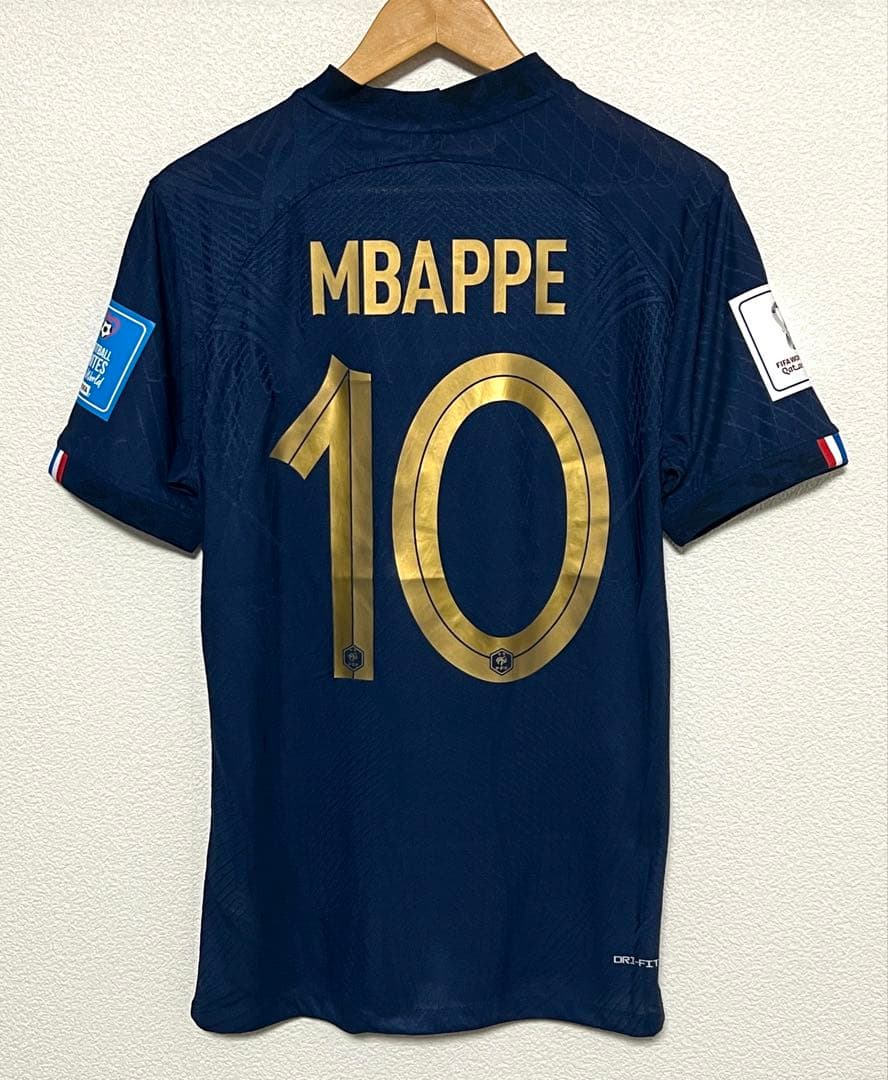 NIKE サッカー フランス代表 エムバペ 10番 2022 カタールW杯 - メルカリ