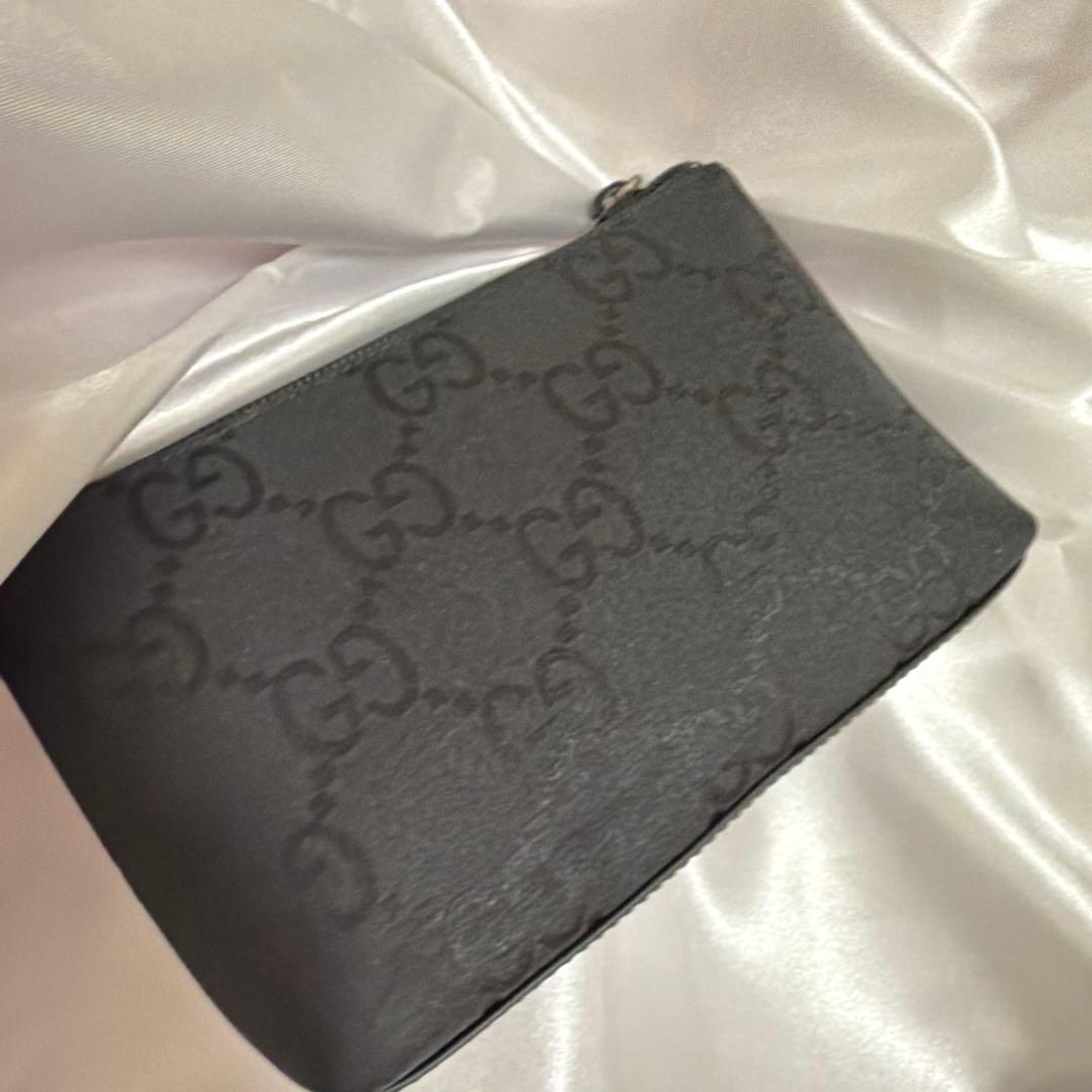 GUCCI ブラック GGパターン ポーチ - メルカリ