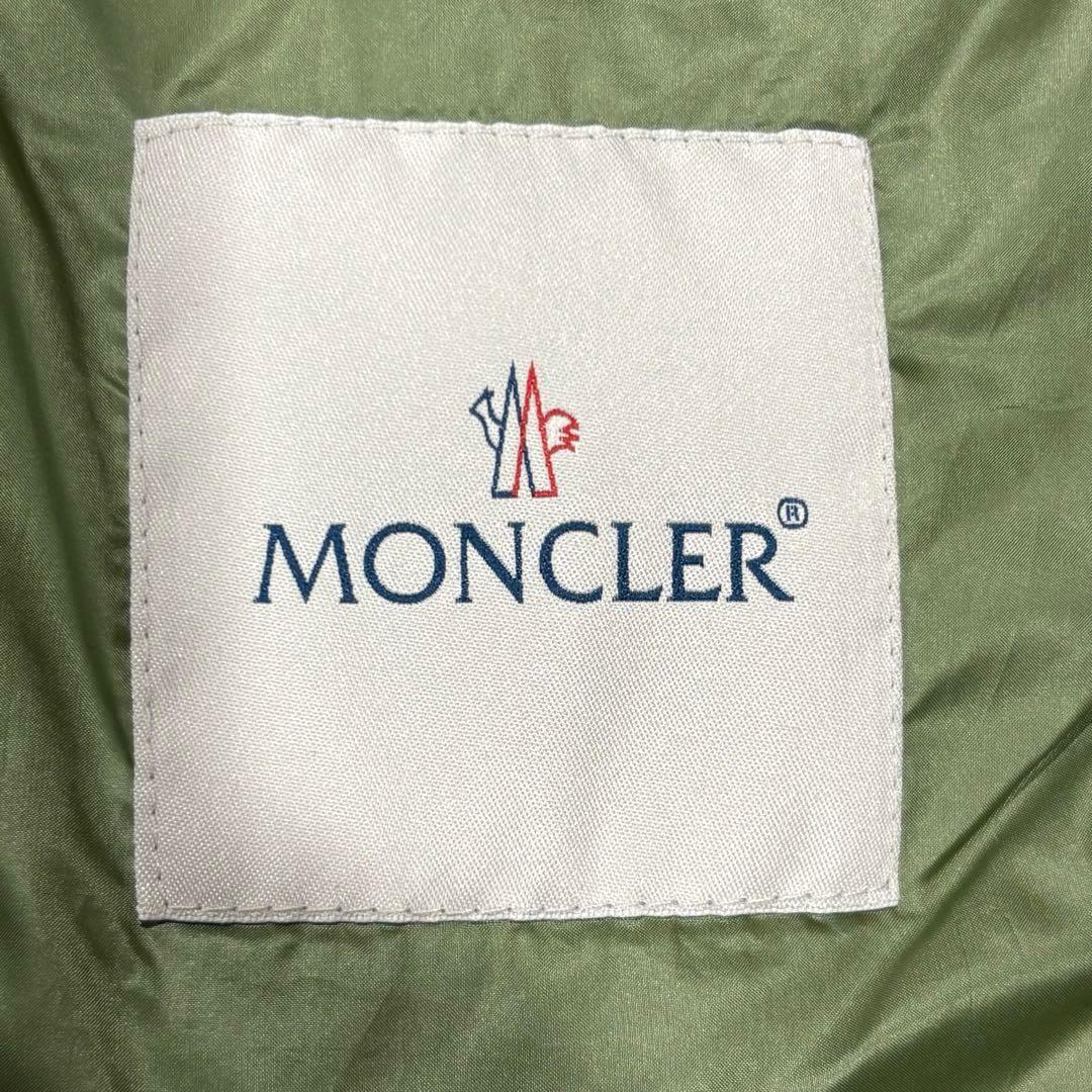 KKK様専用 モンクレール ライトダウンジャケットS フード ドローコード