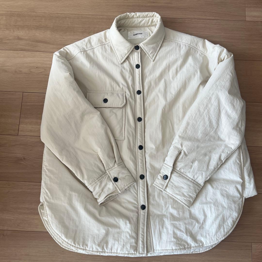 マチャット パファーシャツ（アイボリー） - メルカリ