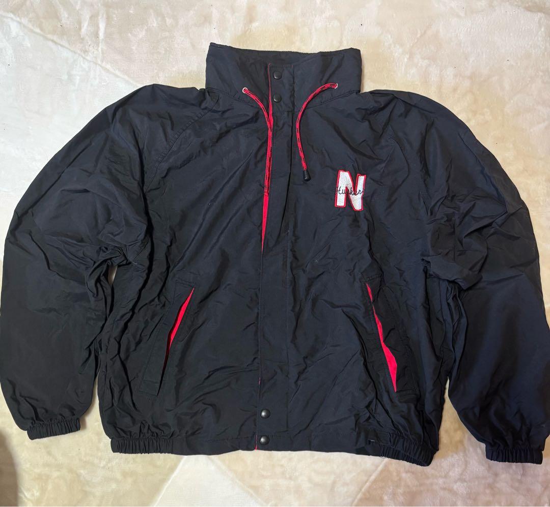 90s USA製 Swingster ネブラスカ大学 ナイロンジャケット - メルカリ