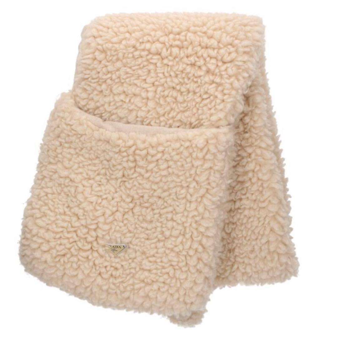 プラダ PRADA　 三角ロゴプレートポケット付き大判マフラー　マフラー プラダ PRADA マフラー ロゴプレート カシミヤ ポケット付き ブラック