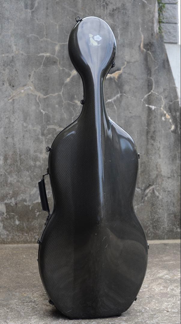 MUSILIA カーボンファイバーチェロケース　4/4 Musilia（ムジリア）カーボンチェロケース各色ご用意しております