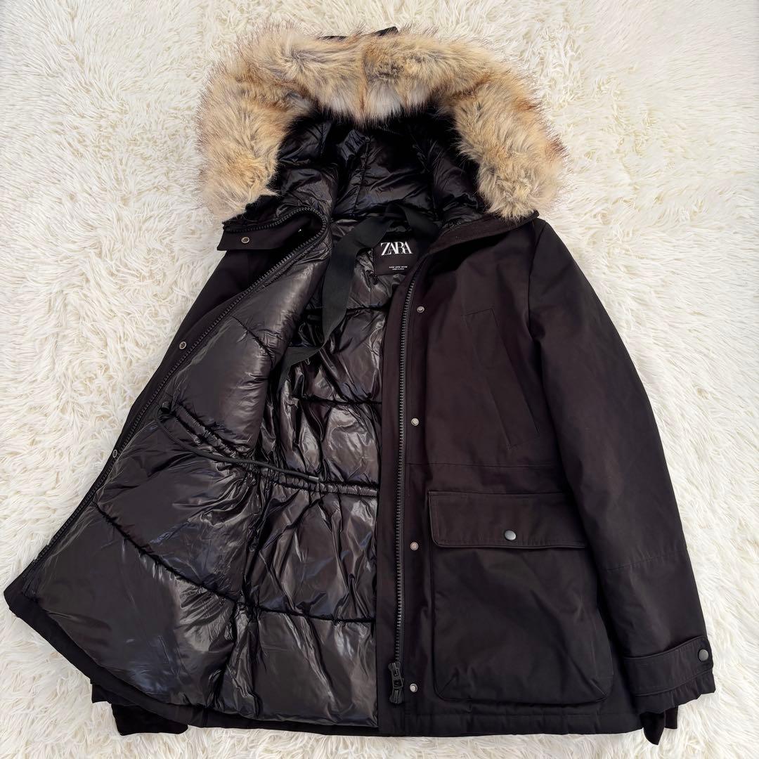 ザラZARA ファー付きフードダウンジャケット ブラックメンズMコート
