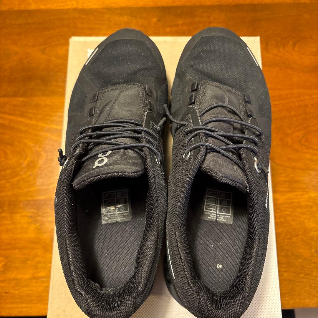 on Cloud 5 Waterproof オールブラック 6.5W