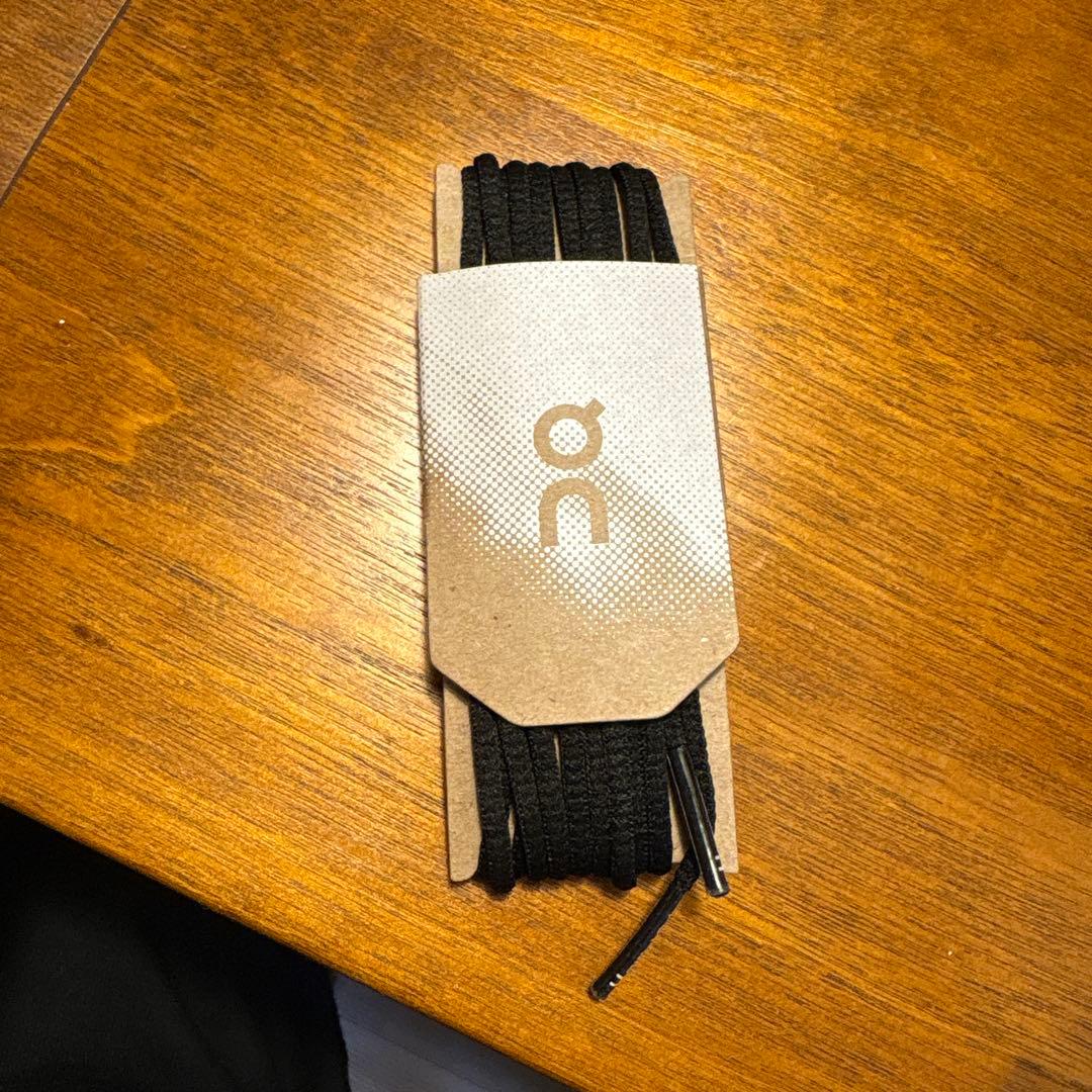 on Cloud 5 Waterproof オールブラック 6.5W