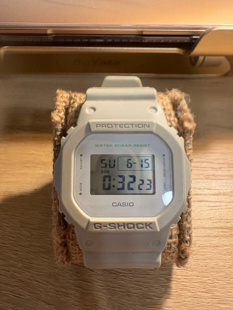 激レア美品希少G-SHOCK DW-5600M-8JF サンドベージュミリタリー CASIO