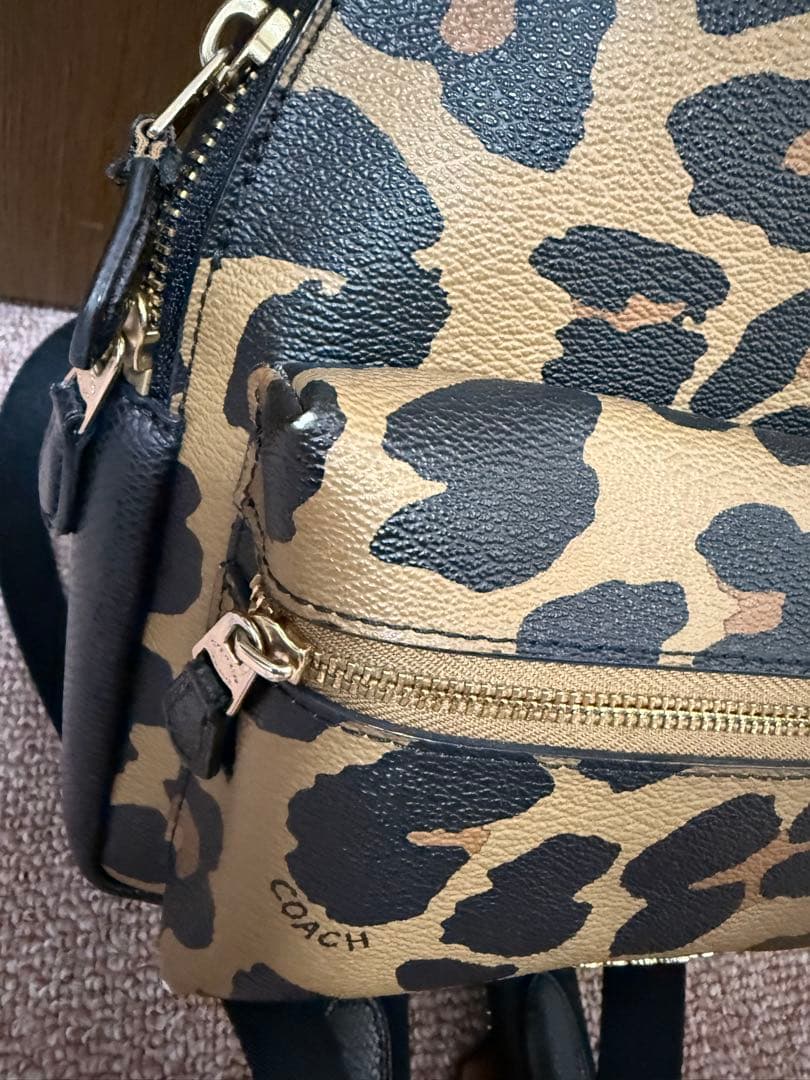 美品 COACH コーチ リュック ミニリュック ミニバッグ ヒョウ柄 - メルカリ