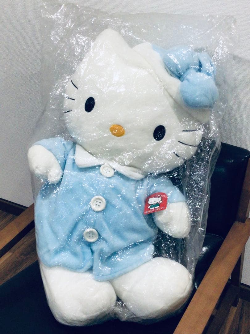 2001年 日本限定 ハローキティ 特大 ぬいぐるみ パジャマ 水色 未使用