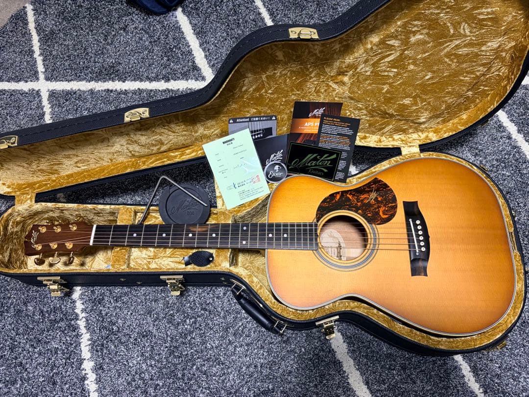 （極美品）Maton EBG808 Nashville 2023年製　柾目良個体 楽天市場】Maton EBG808 Nashville Vintage Amber Burst #28990 新品