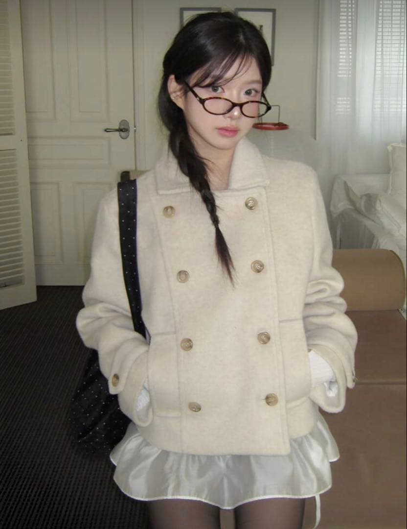 ダブルボタン ショートコート ダッフルコート LILY BROWN（リリーブラウン）の「ダブルボタンショートコート（その他