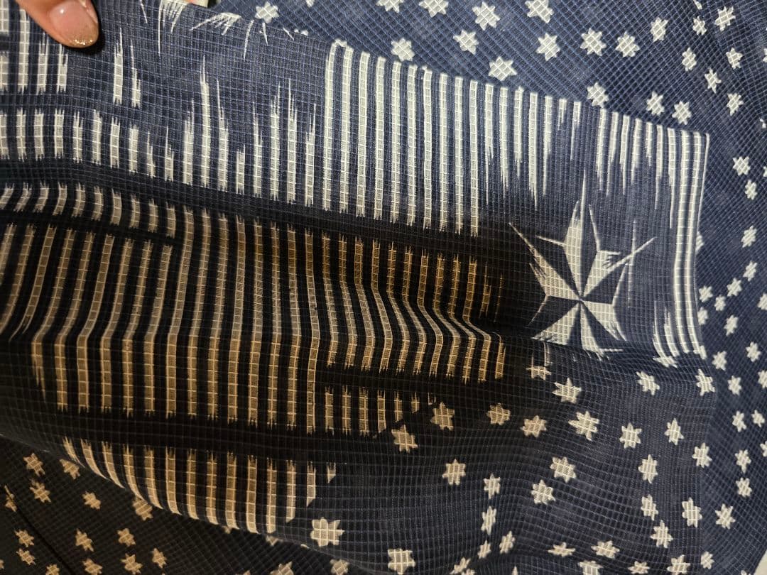 レア中のレア、日本橋竺仙 絹紅梅最高級浴衣 貴重な絵羽柄