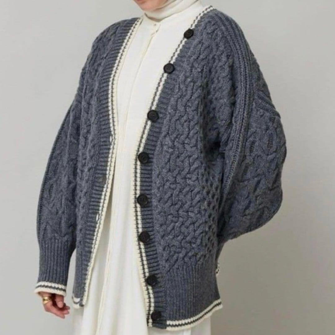 カレンソロジー ケーブル ラムズ アラン ニット カーディガン - メルカリ