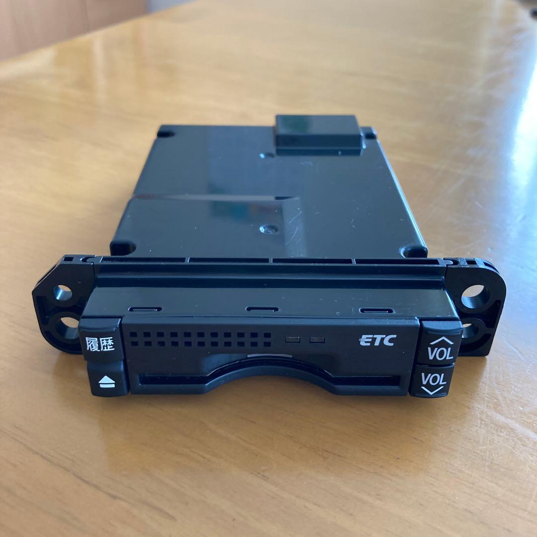 トヨタ純正ETC車載器 ビルトイン 86980-50040 TOYOTA - メルカリ
