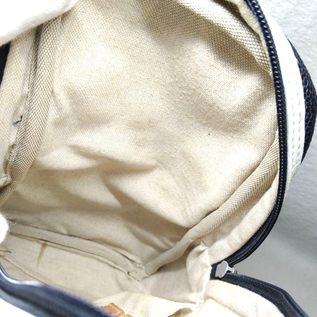 ムータマリン ボディーバッグ ネイビー ロゴ