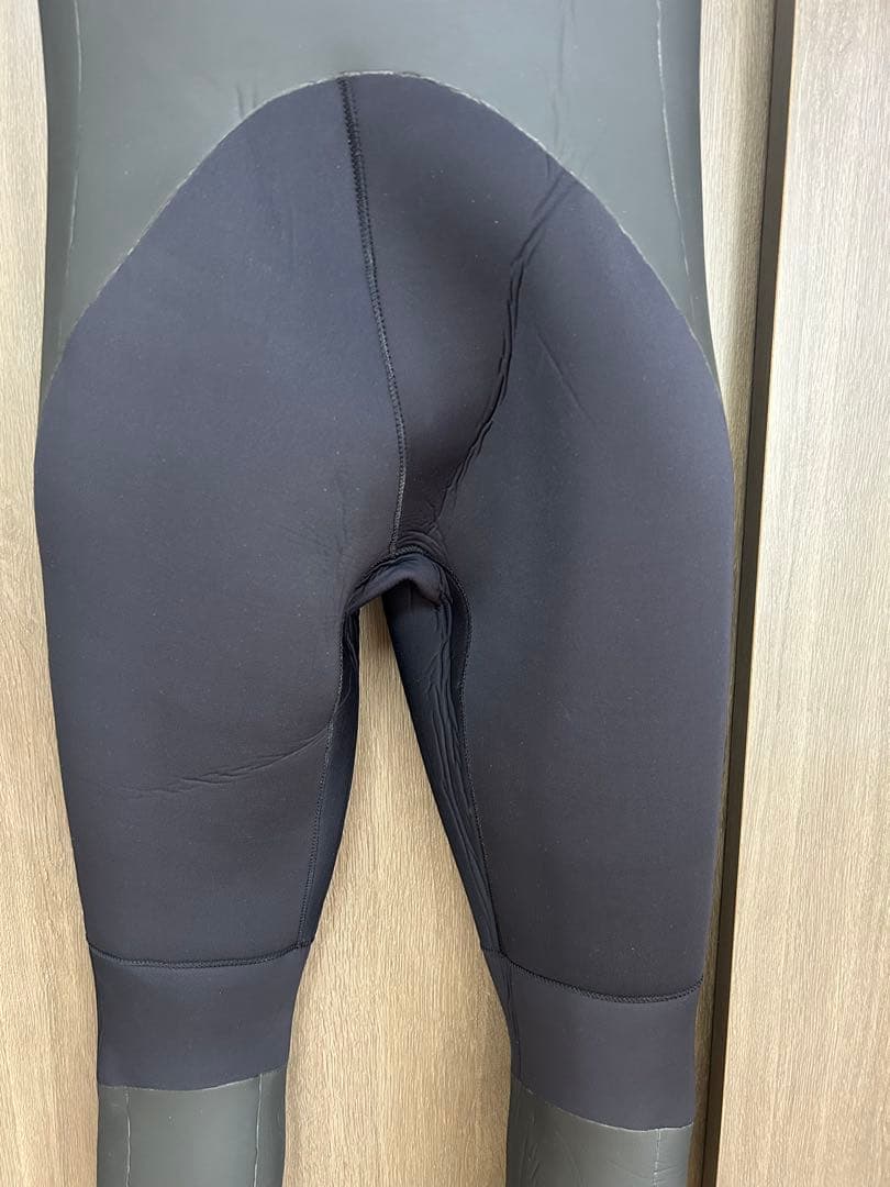 美品】A•N•Y5×3セミドライウェットスーツ MLWサイズ 2024年モデル