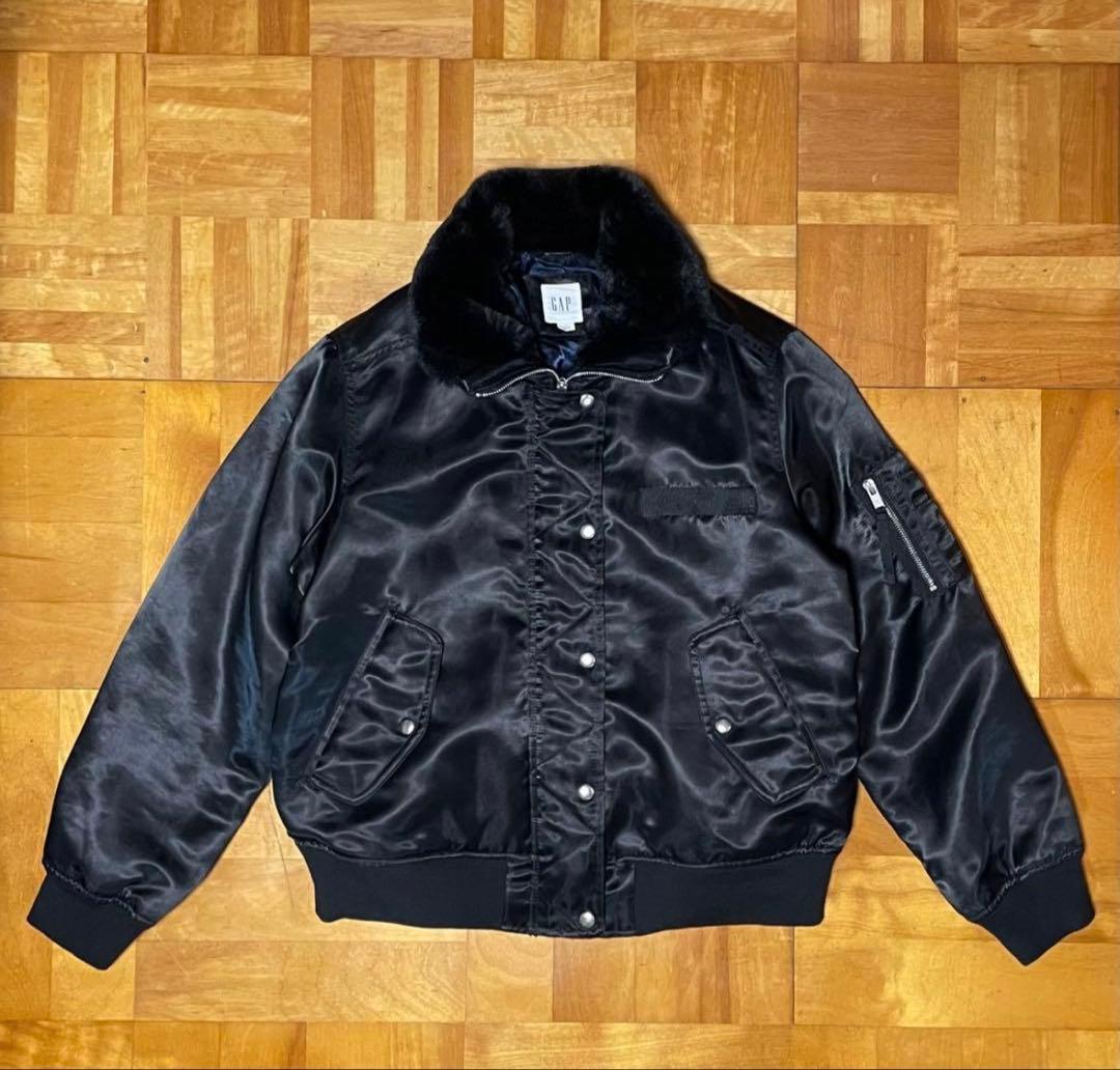 希少】00s GAP / fur bomber jacket MA1 光沢 - メルカリ