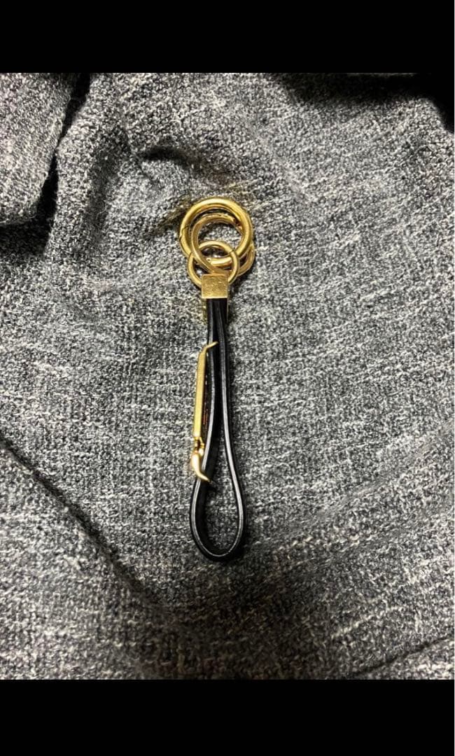 《美品》VERSACE ベルサーチ　ヴェルサーチ　キーホルダー　キーリング