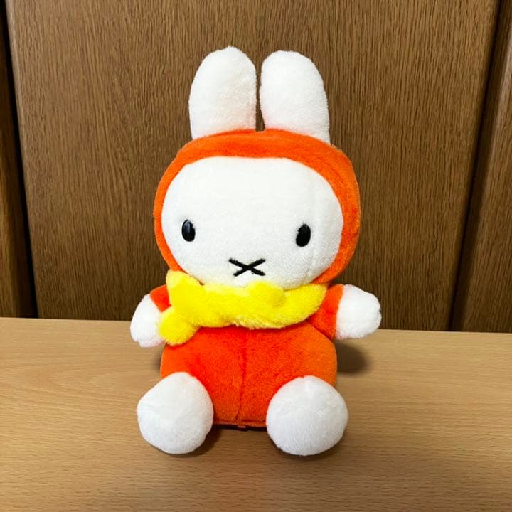 ミッフィー ゆきのひのうさこちゃん ぬいぐるみ - メルカリ