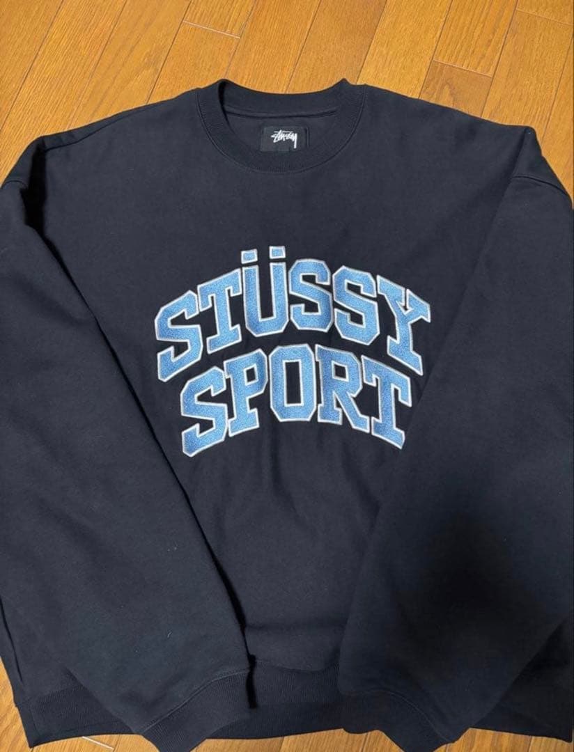 売り切り　STÜSSY SPORT トレーナー L ネイビー STÜSSY SPORT ロゴスウェット Mサイズ ネイビー - メルカリ